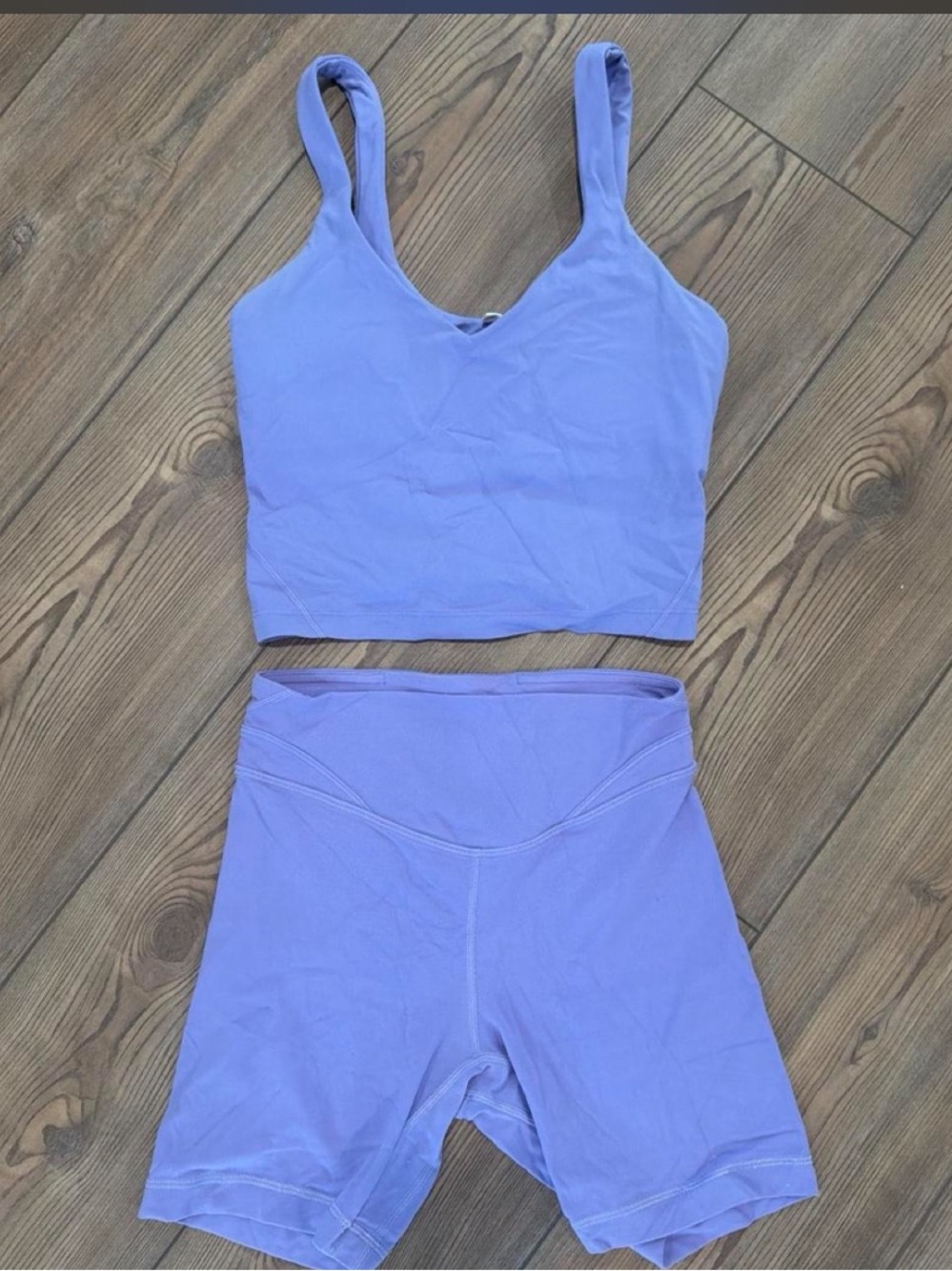 Lululemon set size 4